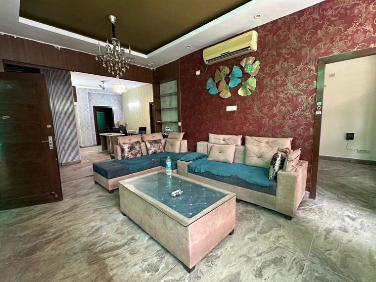 Bedroom, sector 57 3 Bedroom 2500 Sq.Ft. Builder Floor In Sector 57 Gurgaon 10612163