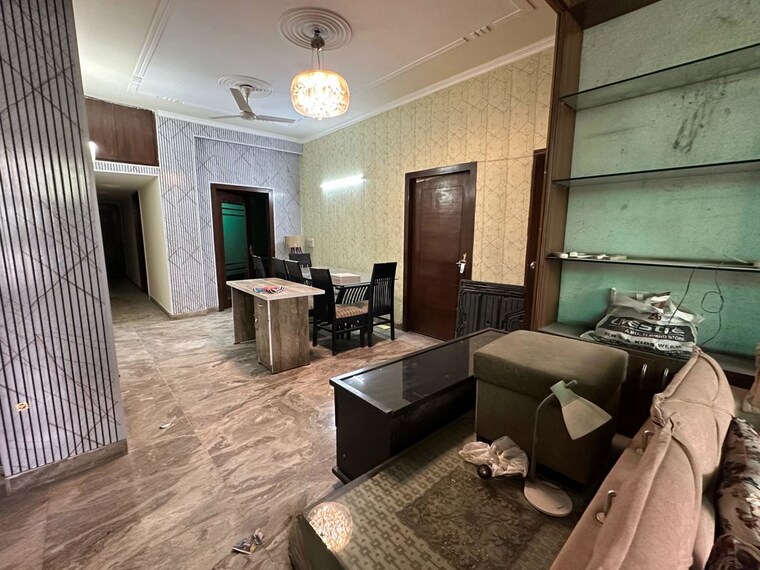 Living Room, sector 57 3 Bedroom 2500 Sq.Ft. Builder Floor In Sector 57 Gurgaon 10612163