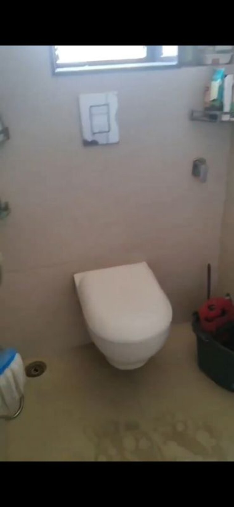 Bathroom, mig-colony 2 Bedroom 600 Sq.Ft. Apartment In Worli Mumbai 10612191
