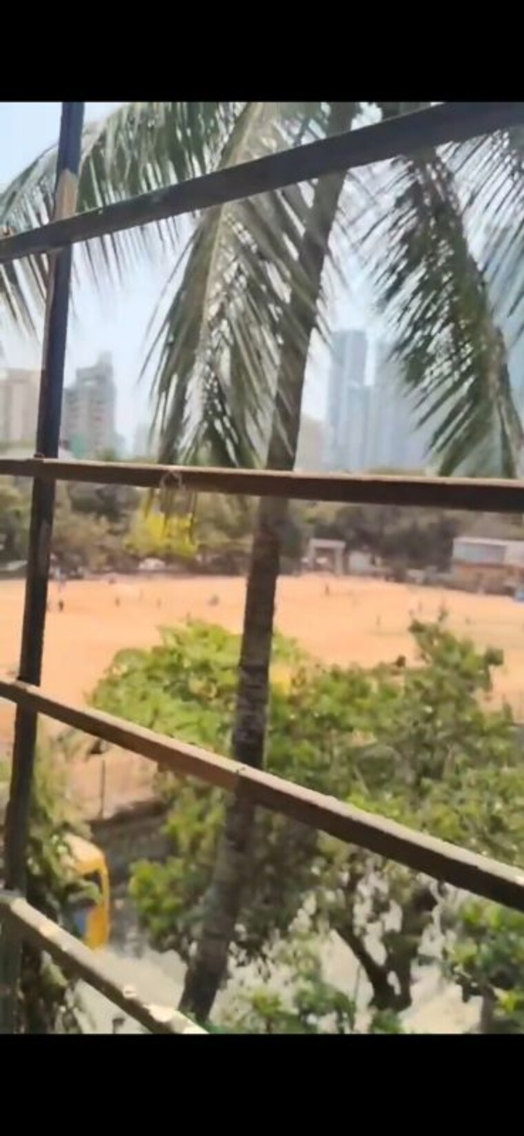 Balcony, mig-colony 2 Bedroom 600 Sq.Ft. Apartment In Worli Mumbai 10612191