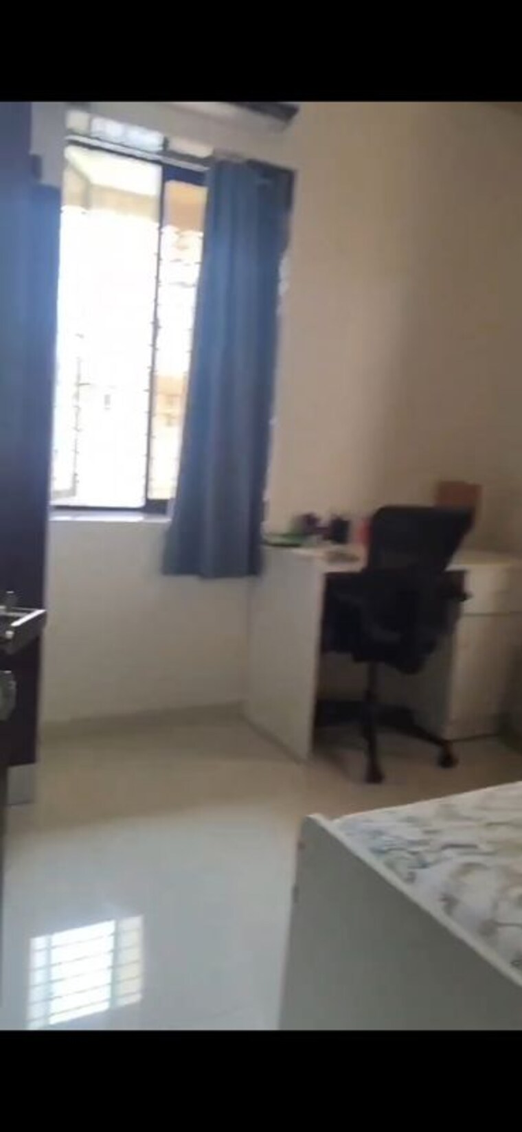 Living Room, mig-colony 2 Bedroom 600 Sq.Ft. Apartment In Worli Mumbai 10612191