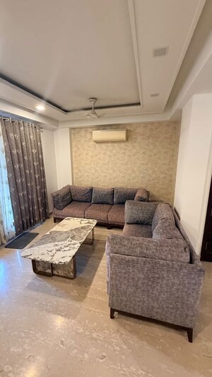 Living Room in 4 BHK Builder Floor at Sector 57 – for Rent