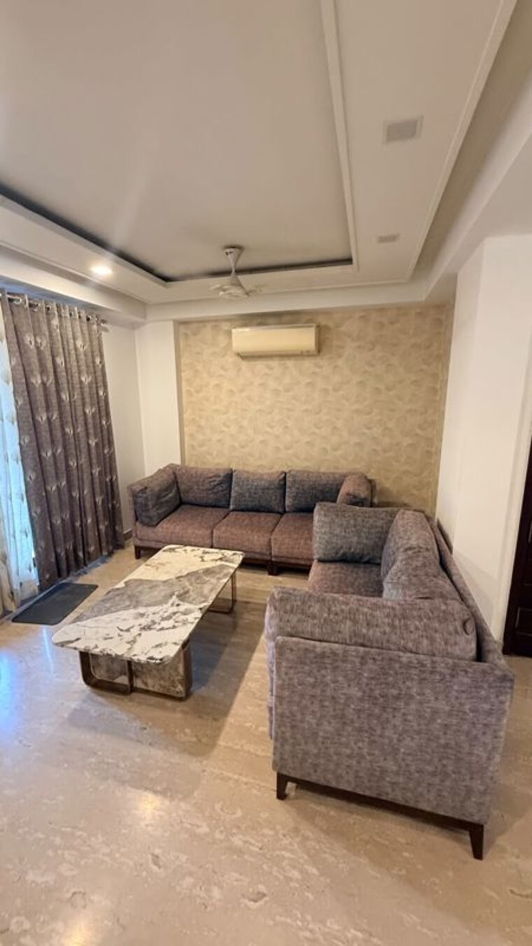 Living Room, sector 57 4 Bedroom 2700 Sq.Ft. Builder Floor In Sector 57 Gurgaon 10612197