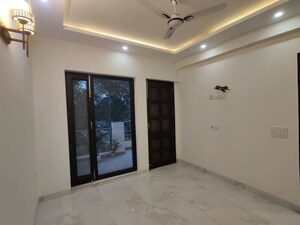 3 BHK Builder Floor For Rent in Sector 22