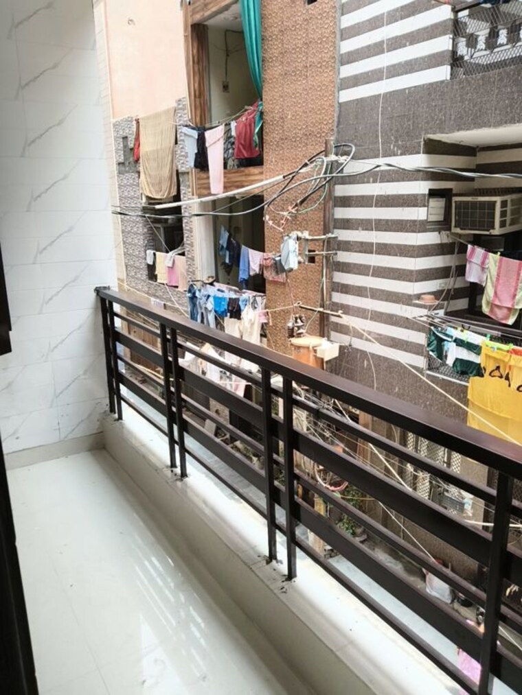 Balcony, uttam nagar 2 Bedroom 600 Sq.Ft. Builder Floor In Uttam Nagar Delhi 10612232