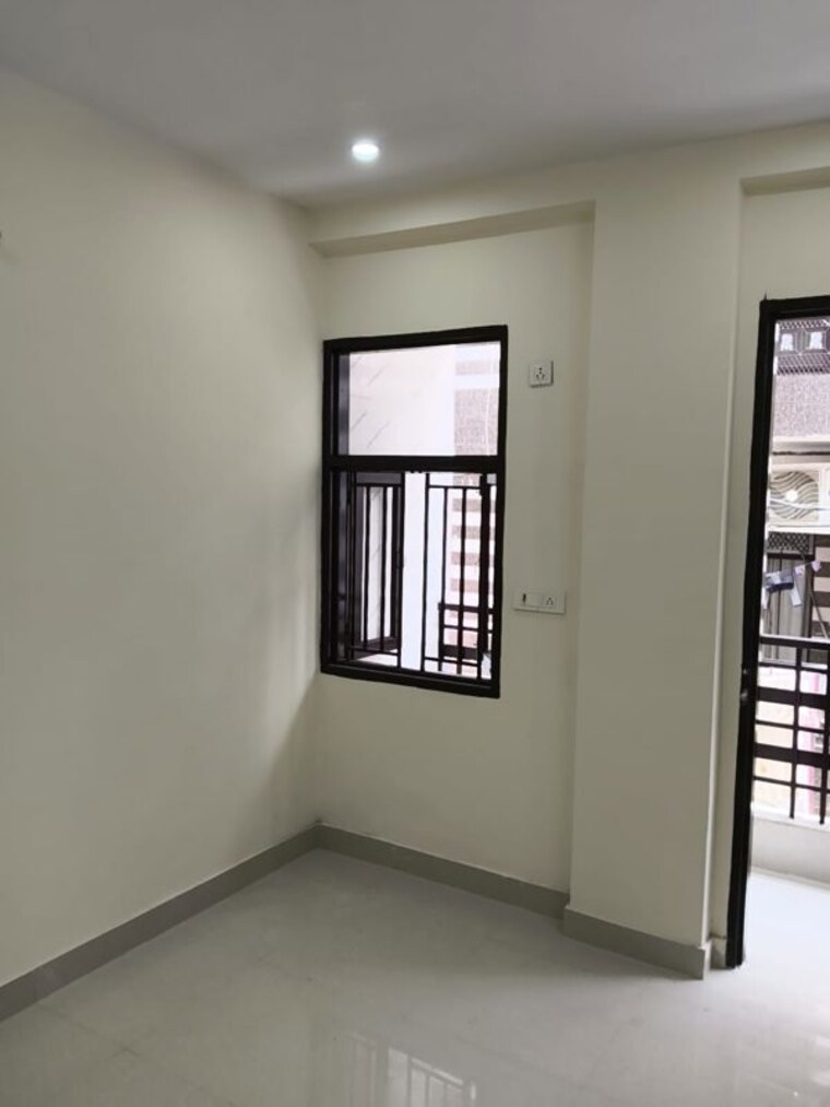 Room, uttam nagar 2 Bedroom 600 Sq.Ft. Builder Floor In Uttam Nagar Delhi 10612232