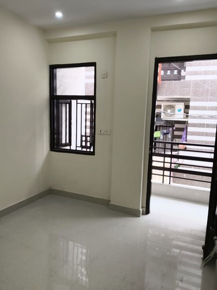 Room, uttam nagar 2 Bedroom 600 Sq.Ft. Builder Floor In Uttam Nagar Delhi 10612232