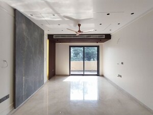 Kitchen in 4 BHK Builder Floor at Sector 23 – for Rent