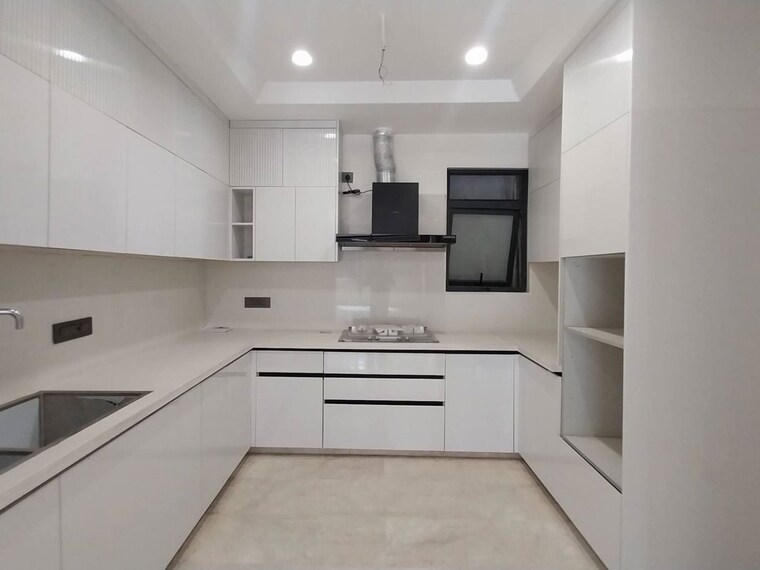 Kitchen, sector 23 4 Bedroom 2250 Sq.Ft. Builder Floor In Sector 23 Gurgaon 10612252