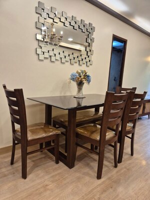 Staircase in 1 BHK Apartment at Breach Candy – for Rent