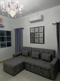 Pg For Rent in Vibhuti Khand
