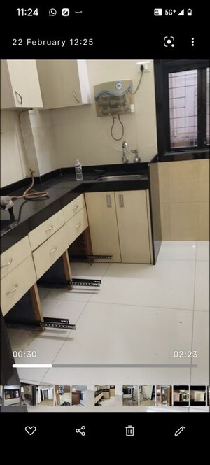 Team Area in 1 BHK Apartment at Lodha Vista, Lower Parel – for Rent