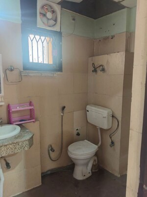 Bathroom in 2.5 BHK Apartment at SRS Royal Hills, Sector 87 – for Rent