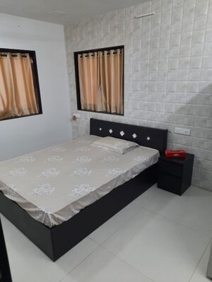 Bedroom in 2 BHK Apartment at Riddhi Tower, Malad East – for Rent