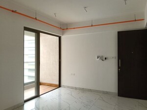 Room in 2 BHK Apartment at Raymond Ten X Habitat, Pokhran Road No Two – for Rent