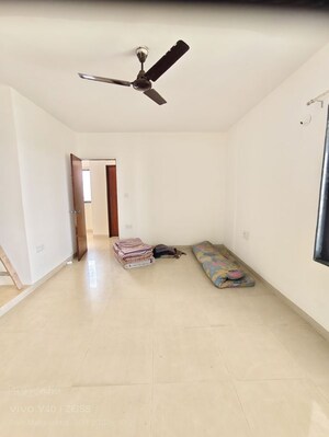 Room in 2 BHK Apartment at Nikash Skies CHS, Pashan – for Rent