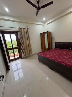 Bedroom in 2 BHK Builder Floor at Saket – for Rent