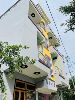 Plot For Sale in Palm Green