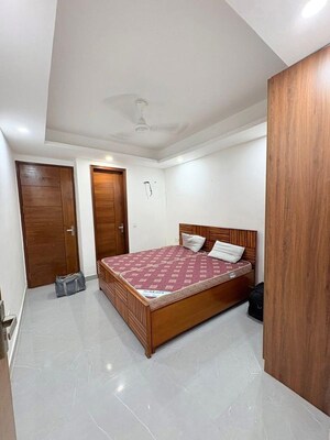 Bedroom in 2 BHK Builder Floor at Saket – for Rent
