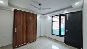 Room in 2 BHK Apartment at Mehrauli – for Sale