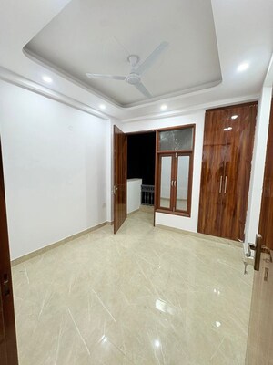 2 BHK Builder Floor For Rent in Saket
