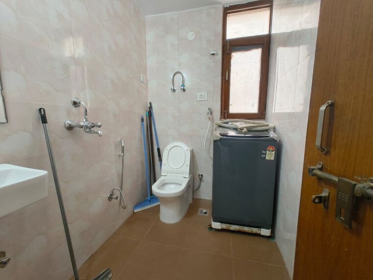 Bathroom, dwarka 2 Bedroom 1300 Sq.Ft. Apartment In Dwarka Delhi 10612352