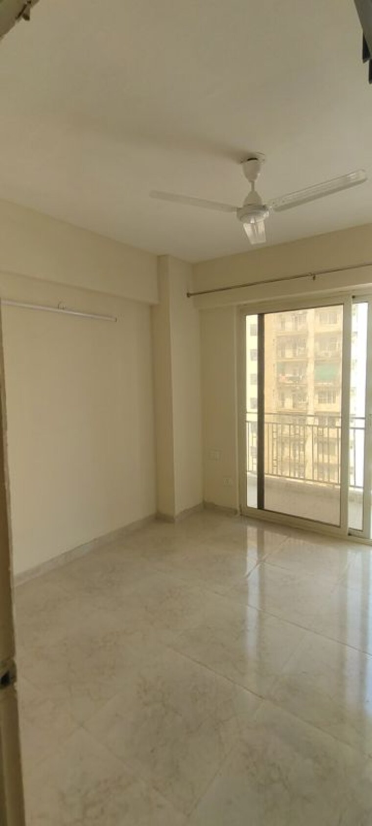 Room, mrg-the-meridian 2 Bedroom 601 Sq.Ft. Apartment In Sector 89 Gurgaon 10612388