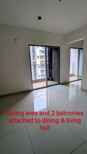 Room in 4 BHK Apartment at Gera Planet Of Joy, Kharadi – for Rent