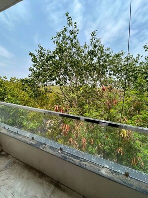 Balcony in 2 BHK Builder Floor at Saket – for Rent
