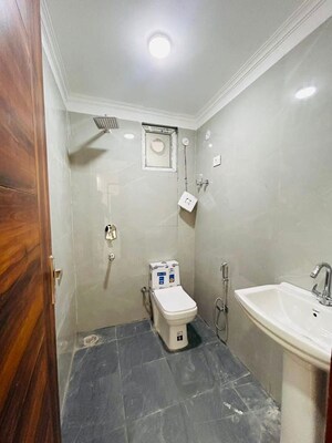 Bathroom in 2 BHK Builder Floor at Saket – for Rent