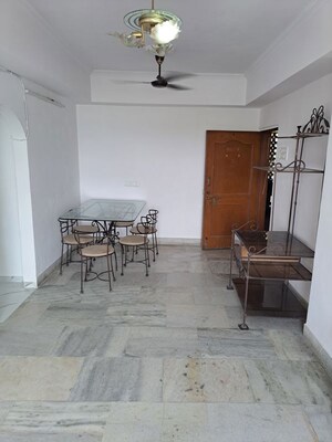 2 BHK Apartment For Rent in Powai Cosmopolitan CHS, Powai