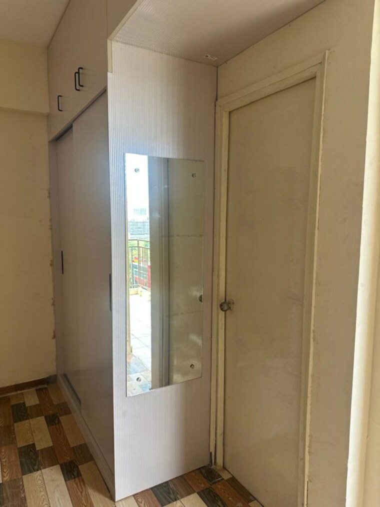 Bathroom, mrg-the-meridian 2 Bedroom 541 Sq.Ft. Apartment In Sector 89 Gurgaon 10612413