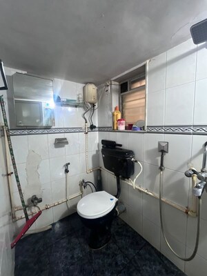 Bathroom in 2 BHK Apartment at Andheri West – for Sale
