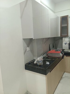 Kitchen in 2.5 BHK Builder Floor at Smart World Gems, Sector 89 – for Rent