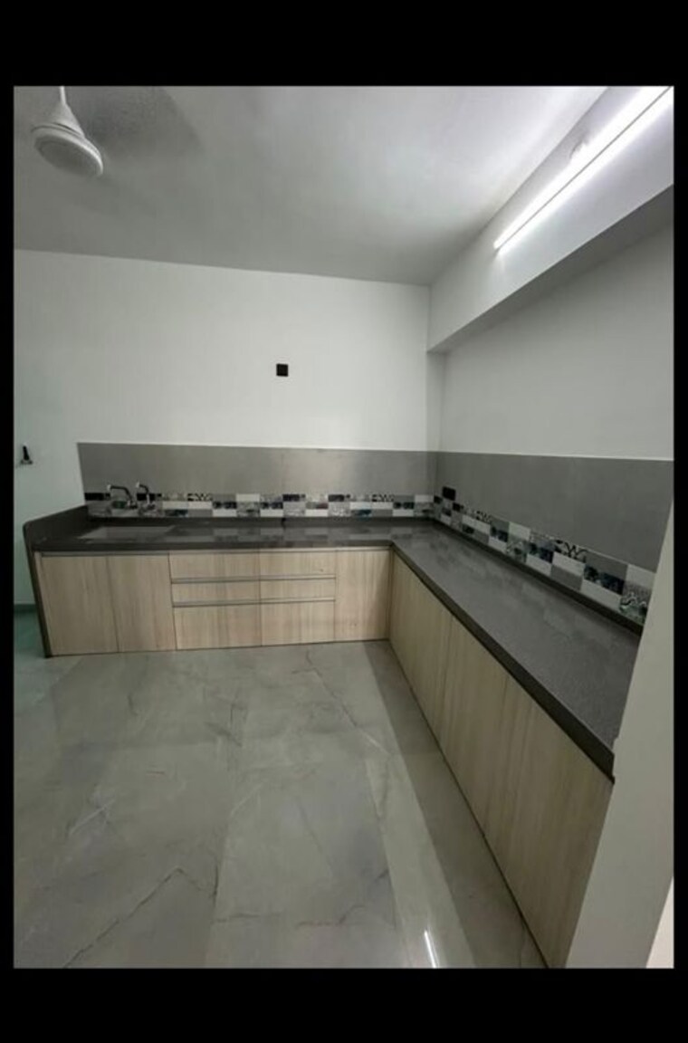 Kitchen, vilas-javdekar-yashwin-enchante 3 Bedroom 900 Sq.Ft. Apartment In Kharadi Pune 10612487
