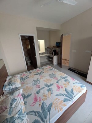 1 RK Apartment For Rent in Sunshine Enclave, Vip Road