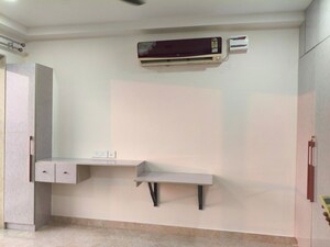Furnished Amenities in 3 BHK Apartment at Aurobindo Kohinoor, Serilingampally – for Rent