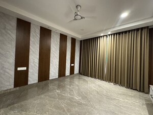3 BHK Builder Floor For Rent in Sector 4