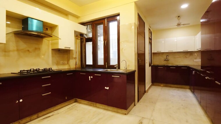 Kitchen, pearls-gateway-tower 4 Bedroom 3165 Sq.Ft. Apartment In Sector 44 Noida 10612429
