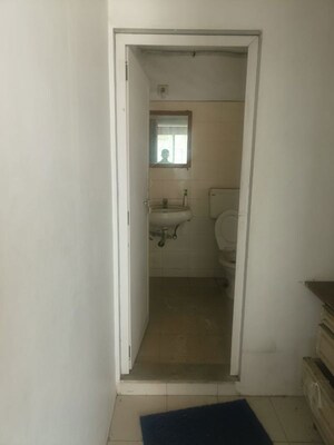 Room in  Office Space at Ashirvad Paras, Makarba – for Rent