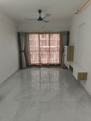 2 BHK Apartment For Rent in Paradise Sai World Empire, Kharghar