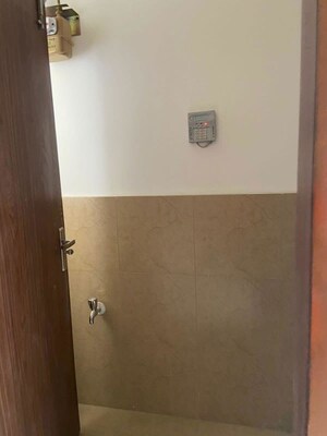 Room in 1 BHK Apartment at Kalpataru Serenity, Manjari – for Sale