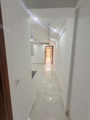 1 BHK Builder Floor For Rent in Saket