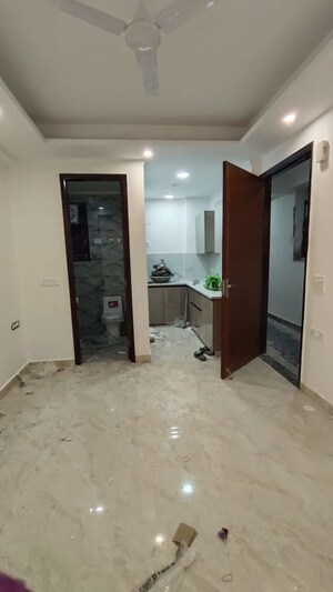 1 BHK Builder Floor For Rent in Saket