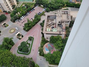 Master Plan in 3 BHK Apartment at DLF The Primus, Sector 82a – for Rent