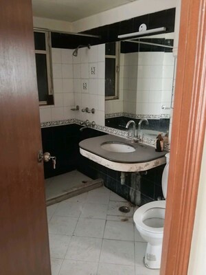 Kitchen in 3 BHK Builder Floor at Sector 22 – for Rent