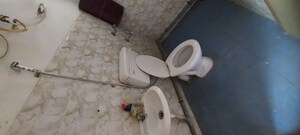Bathroom in 1 BHK Independent House at Rt Nagar – for Rent
