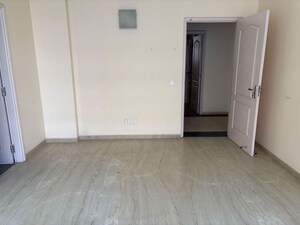 3 BHK Builder Floor For Rent in Sector 23