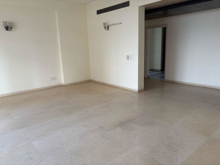 Room, sector 23 3 Bedroom 1550 Sq.Ft. Builder Floor In Sector 23 Gurgaon 10612591