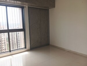 Room in 2 BHK Apartment at Runwal Eirene, Balkum Pada – for Rent